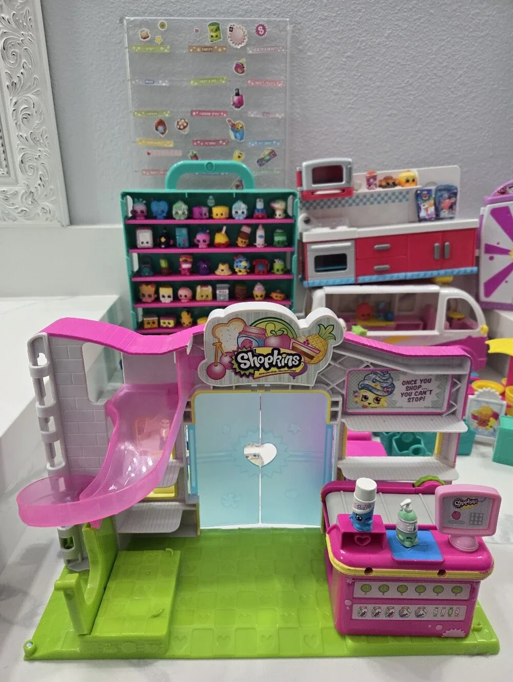 Shopkins large themed